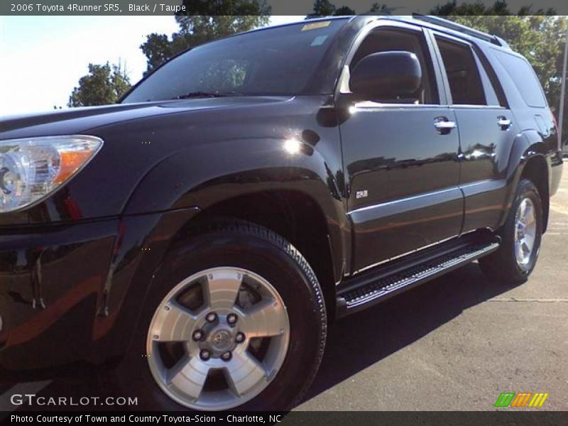 Black / Taupe 2006 Toyota 4Runner SR5