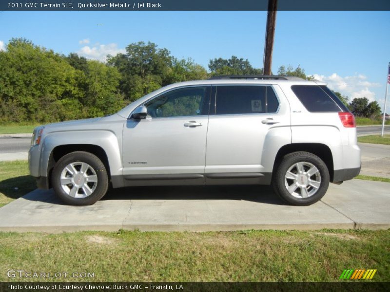 Quicksilver Metallic / Jet Black 2011 GMC Terrain SLE