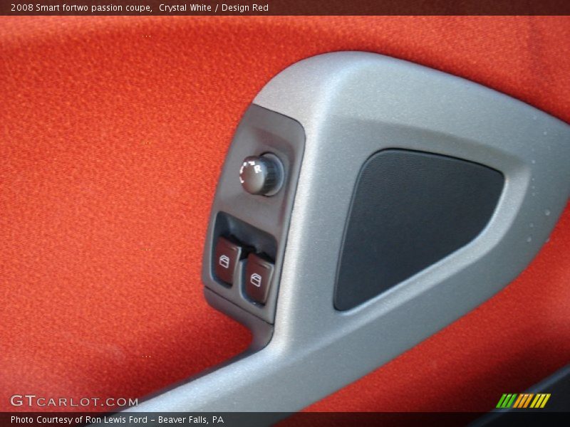 Crystal White / Design Red 2008 Smart fortwo passion coupe