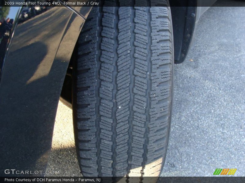 Formal Black / Gray 2009 Honda Pilot Touring 4WD
