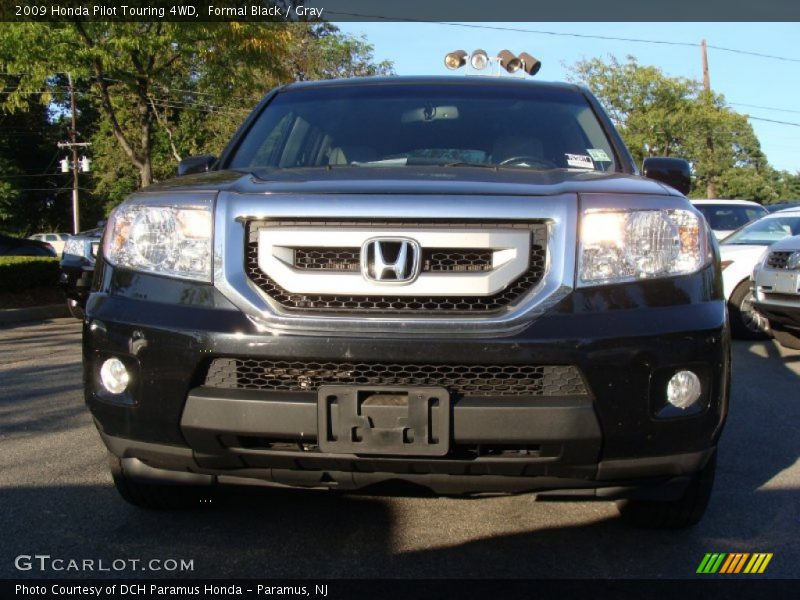 Formal Black / Gray 2009 Honda Pilot Touring 4WD