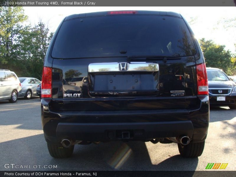Formal Black / Gray 2009 Honda Pilot Touring 4WD