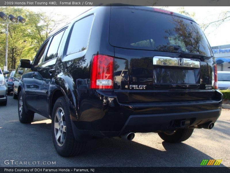 Formal Black / Gray 2009 Honda Pilot Touring 4WD