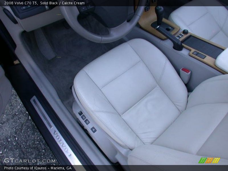 Solid Black / Calcite Cream 2008 Volvo C70 T5