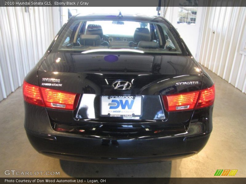 Ebony Black / Gray 2010 Hyundai Sonata GLS