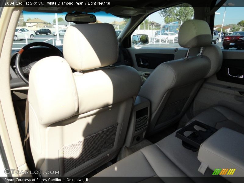White Diamond Pearl / Light Neutral 2004 Cadillac SRX V6