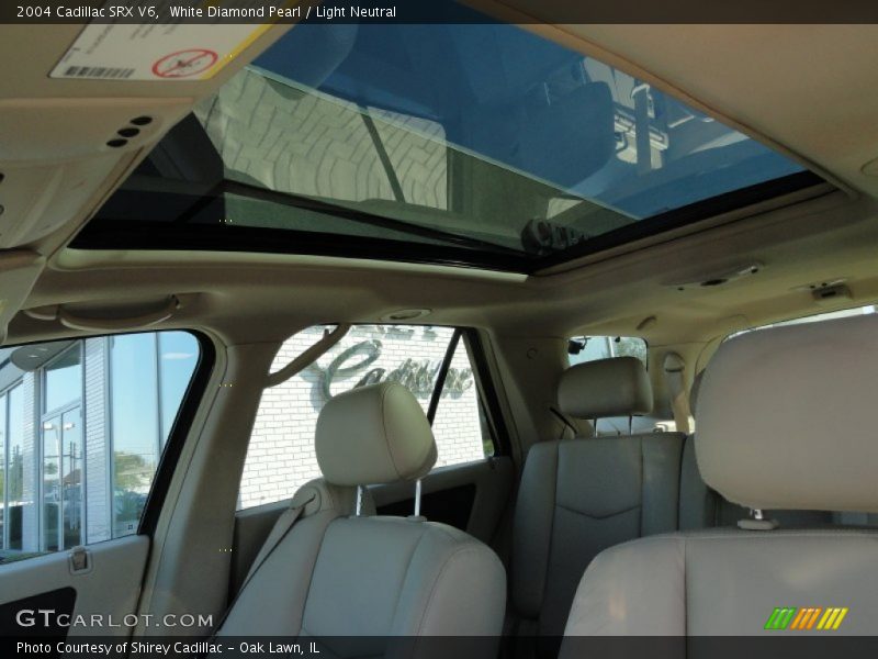 White Diamond Pearl / Light Neutral 2004 Cadillac SRX V6