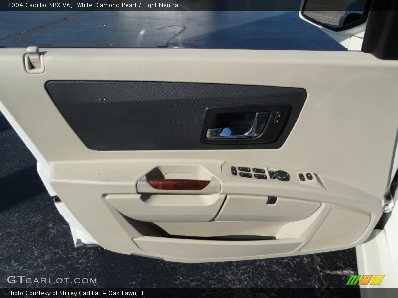 White Diamond Pearl / Light Neutral 2004 Cadillac SRX V6