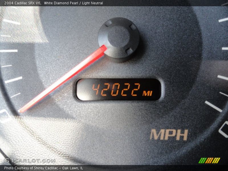 White Diamond Pearl / Light Neutral 2004 Cadillac SRX V6