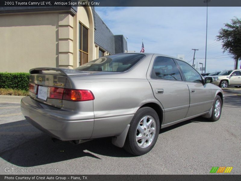Antique Sage Pearl / Gray 2001 Toyota Camry LE V6