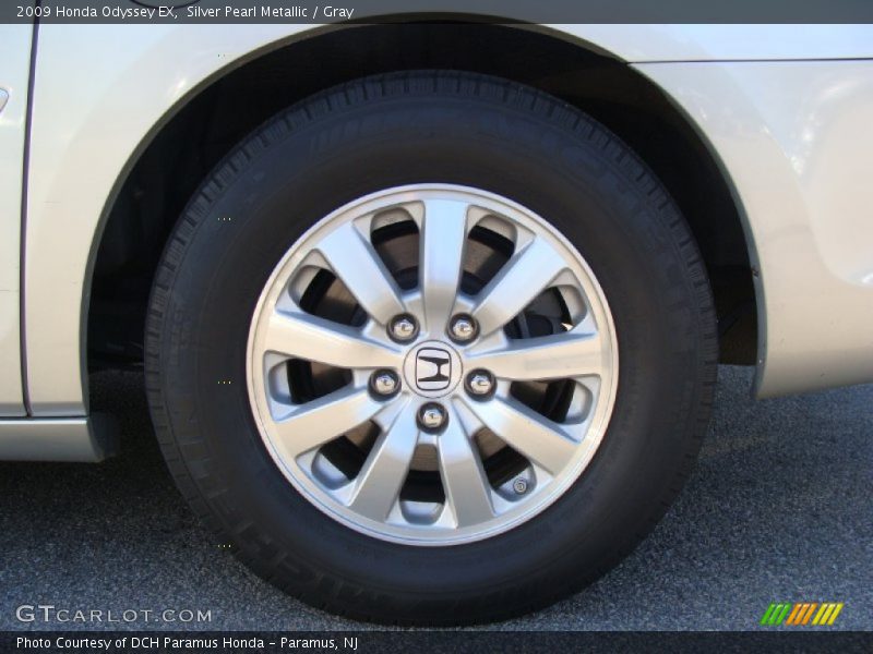 Silver Pearl Metallic / Gray 2009 Honda Odyssey EX