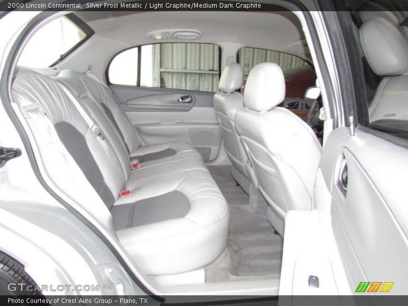 Silver Frost Metallic / Light Graphite/Medium Dark Graphite 2000 Lincoln Continental