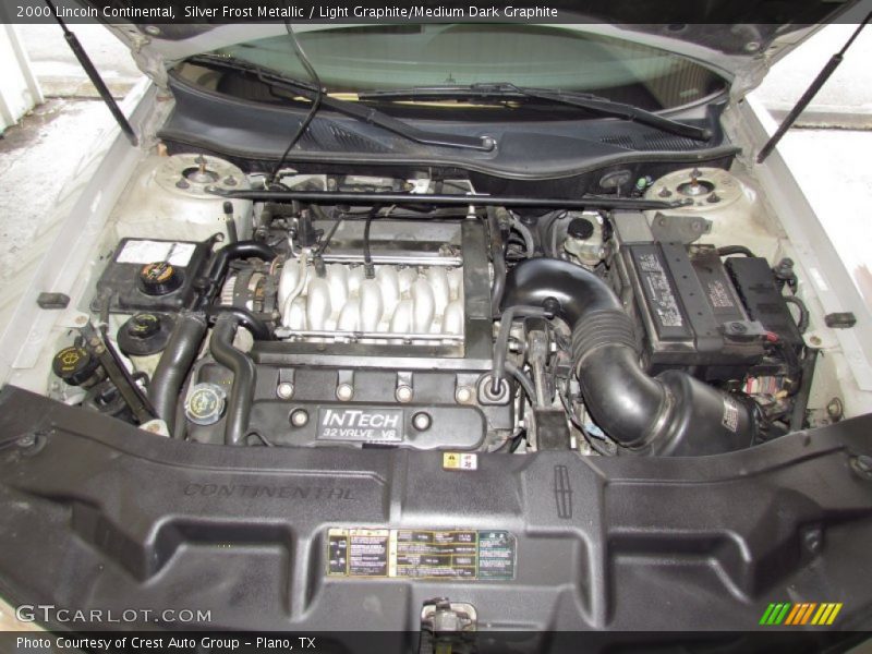 Silver Frost Metallic / Light Graphite/Medium Dark Graphite 2000 Lincoln Continental
