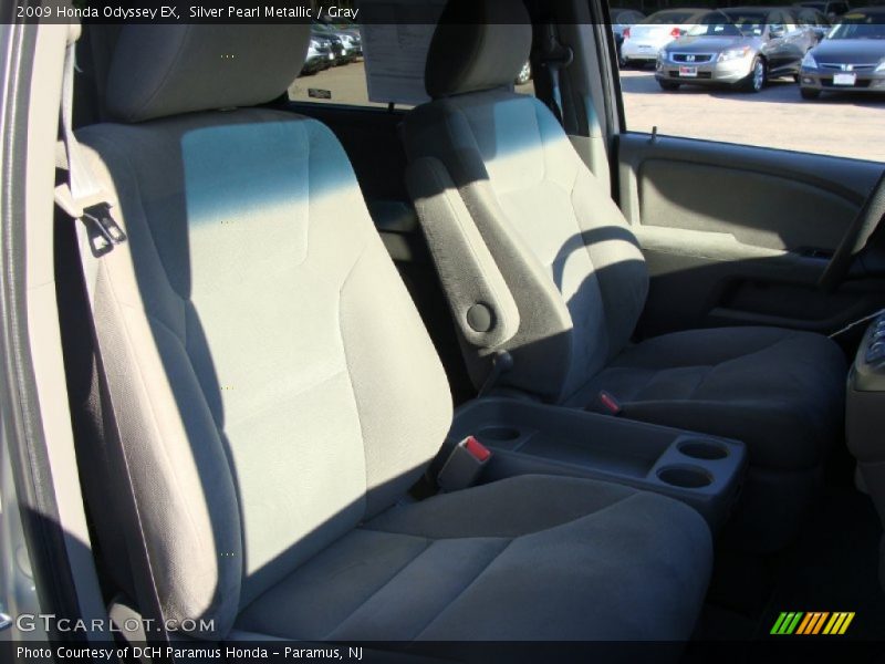 Silver Pearl Metallic / Gray 2009 Honda Odyssey EX