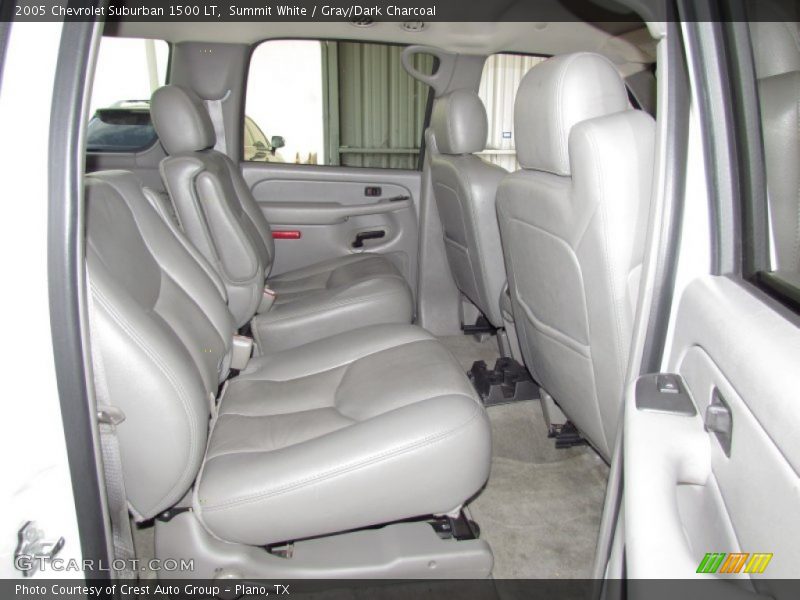 Summit White / Gray/Dark Charcoal 2005 Chevrolet Suburban 1500 LT