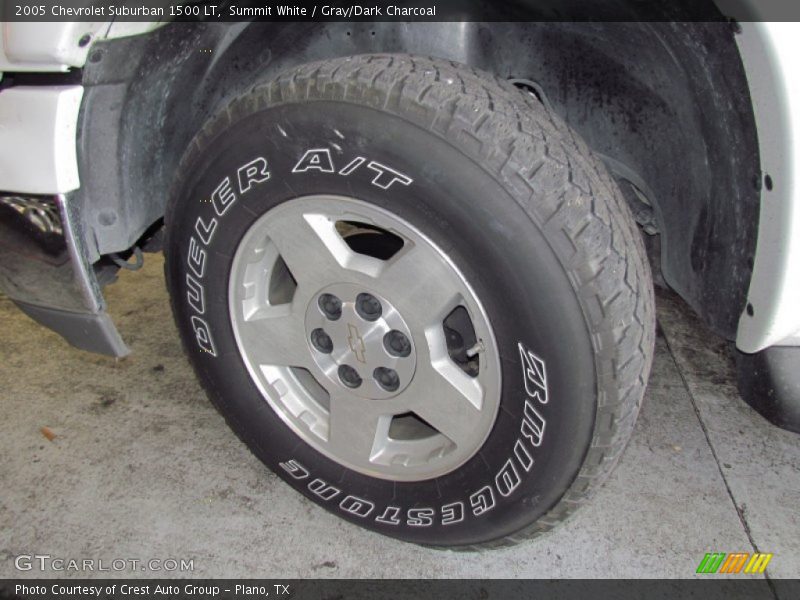 Summit White / Gray/Dark Charcoal 2005 Chevrolet Suburban 1500 LT