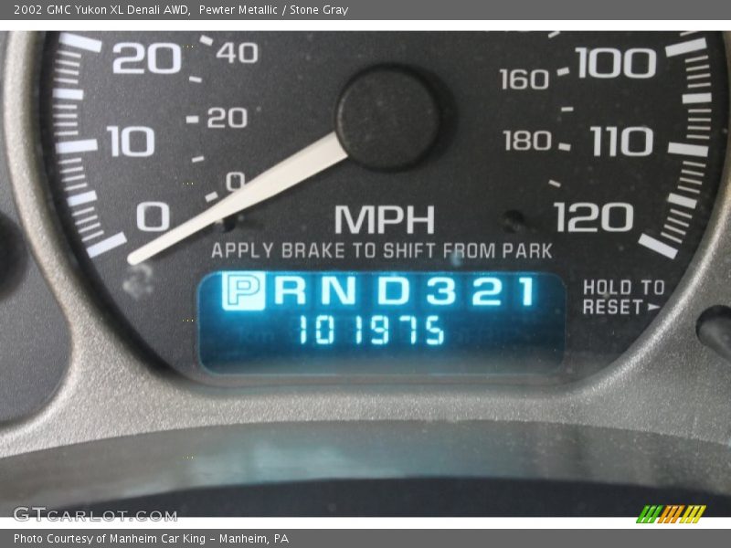 Pewter Metallic / Stone Gray 2002 GMC Yukon XL Denali AWD