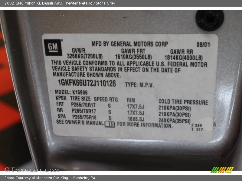 Pewter Metallic / Stone Gray 2002 GMC Yukon XL Denali AWD