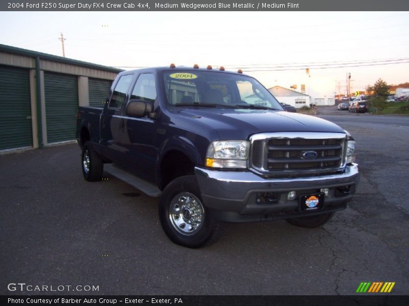 Medium Wedgewood Blue Metallic / Medium Flint 2004 Ford F250 Super Duty FX4 Crew Cab 4x4