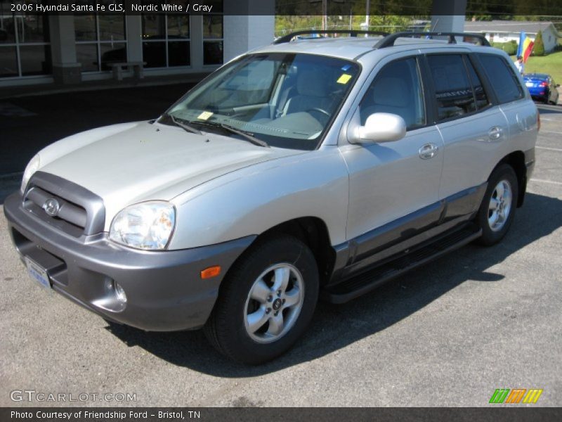 Nordic White / Gray 2006 Hyundai Santa Fe GLS