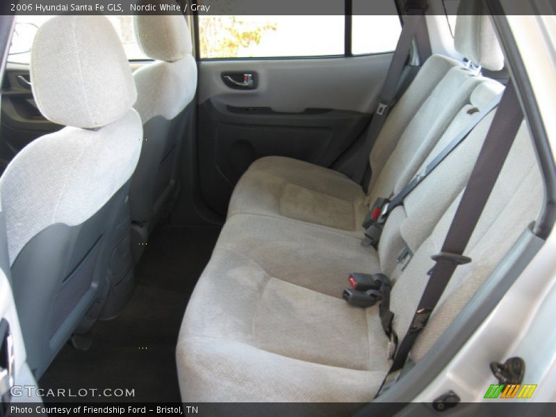 Nordic White / Gray 2006 Hyundai Santa Fe GLS