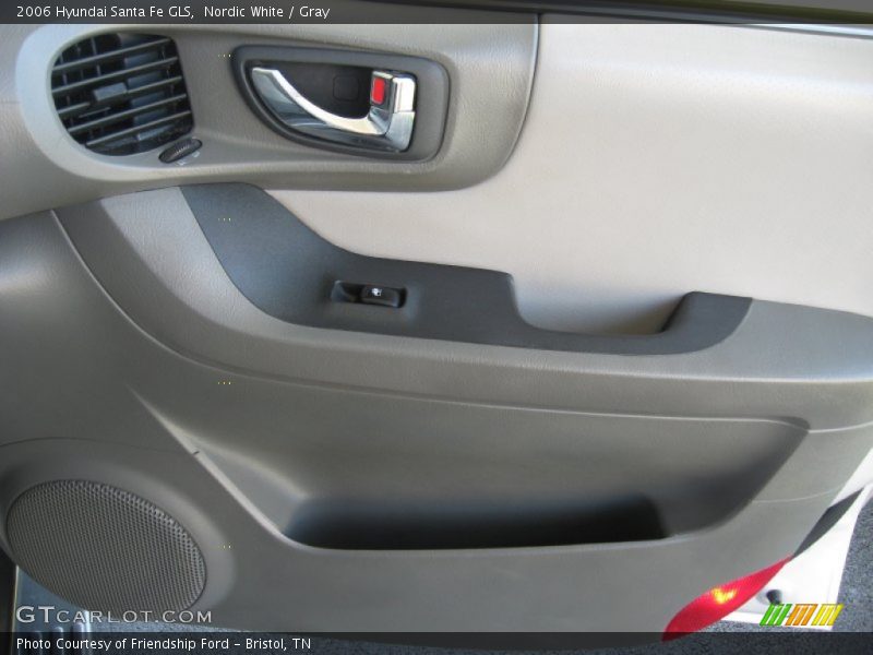 Nordic White / Gray 2006 Hyundai Santa Fe GLS