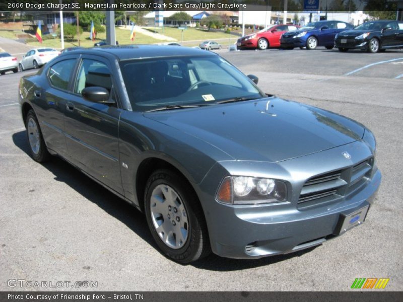 Magnesium Pearlcoat / Dark Slate Gray/Light Graystone 2006 Dodge Charger SE