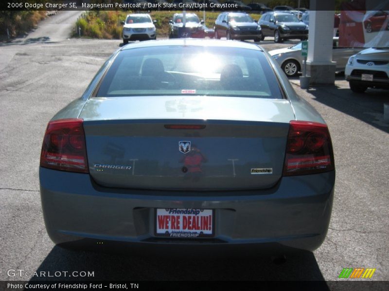Magnesium Pearlcoat / Dark Slate Gray/Light Graystone 2006 Dodge Charger SE