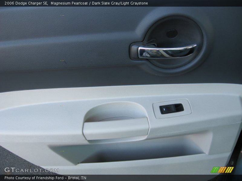 Magnesium Pearlcoat / Dark Slate Gray/Light Graystone 2006 Dodge Charger SE