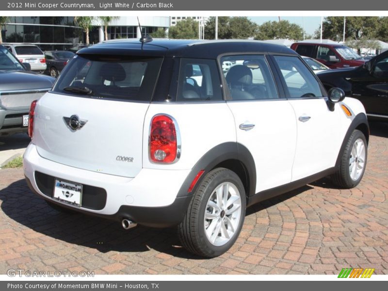 Light White / Carbon Black 2012 Mini Cooper Countryman