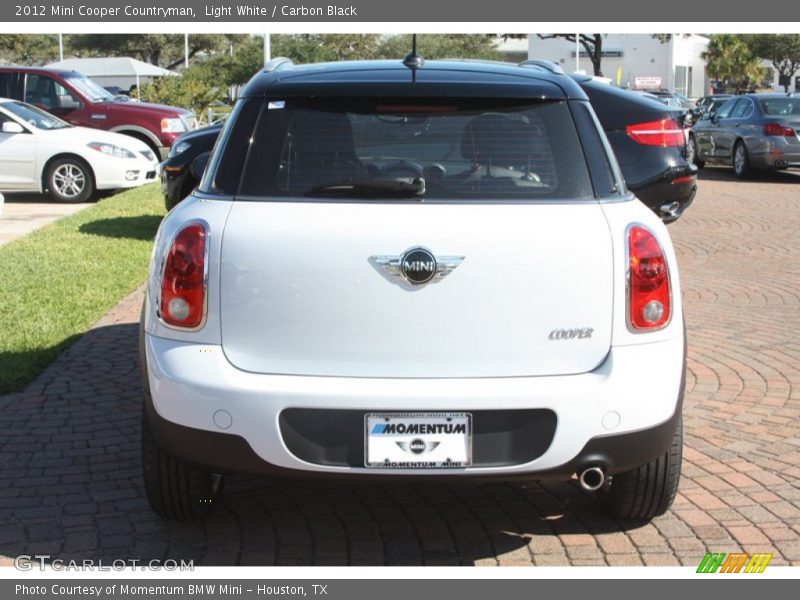 Light White / Carbon Black 2012 Mini Cooper Countryman
