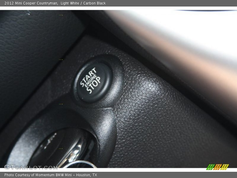 Light White / Carbon Black 2012 Mini Cooper Countryman