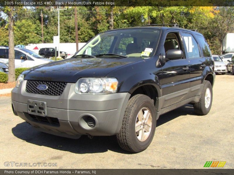 Black / Medium/Dark Pebble Beige 2005 Ford Escape XLS 4WD