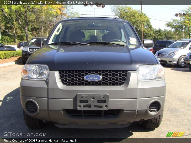 Black / Medium/Dark Pebble Beige 2005 Ford Escape XLS 4WD