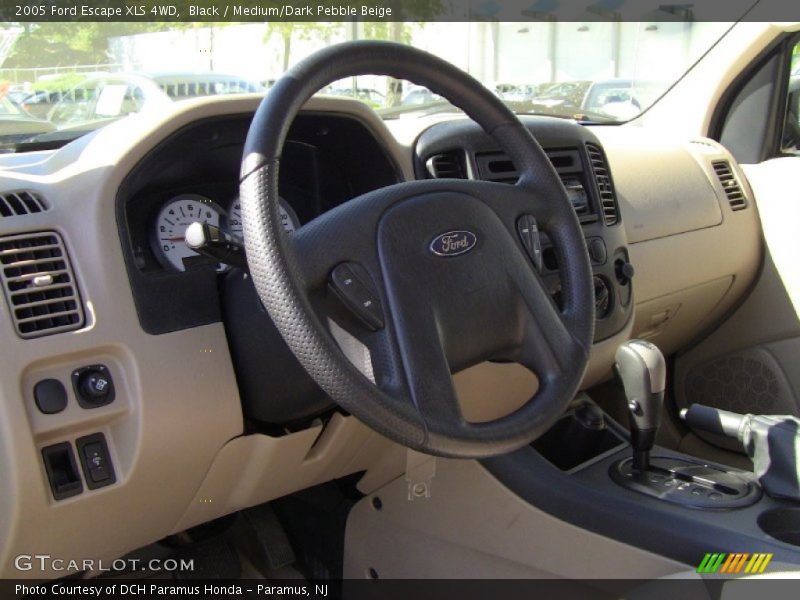 Black / Medium/Dark Pebble Beige 2005 Ford Escape XLS 4WD