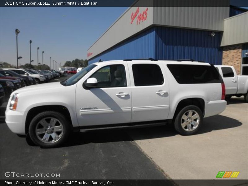 Summit White / Light Tan 2011 GMC Yukon XL SLE