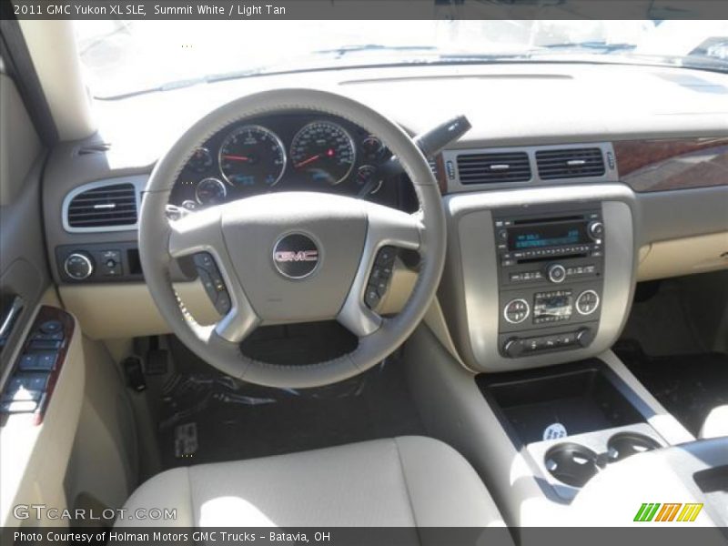 Summit White / Light Tan 2011 GMC Yukon XL SLE