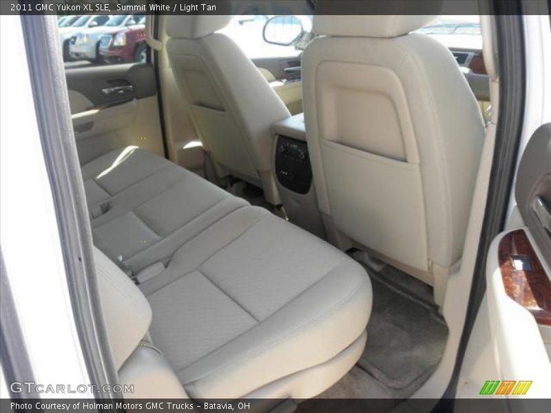 Summit White / Light Tan 2011 GMC Yukon XL SLE