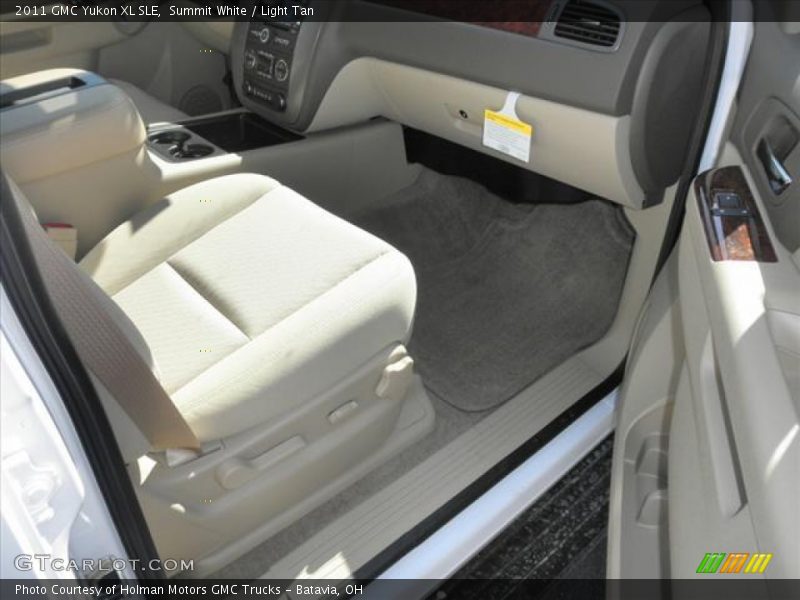 Summit White / Light Tan 2011 GMC Yukon XL SLE