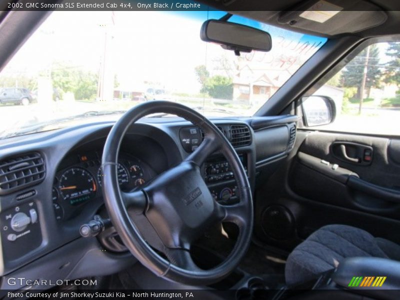 Onyx Black / Graphite 2002 GMC Sonoma SLS Extended Cab 4x4