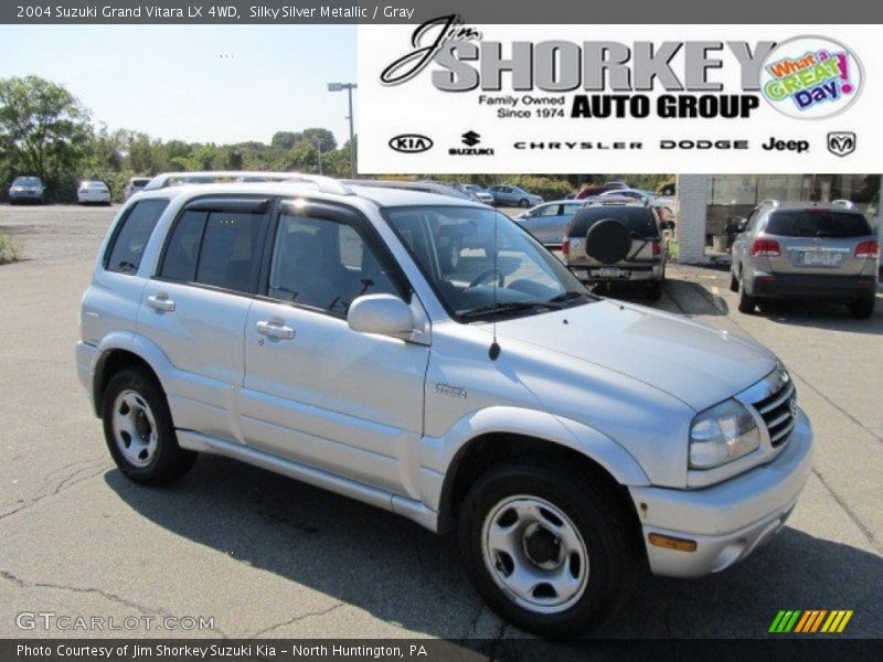 Silky Silver Metallic / Gray 2004 Suzuki Grand Vitara LX 4WD