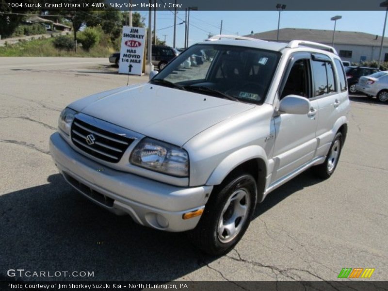 Silky Silver Metallic / Gray 2004 Suzuki Grand Vitara LX 4WD