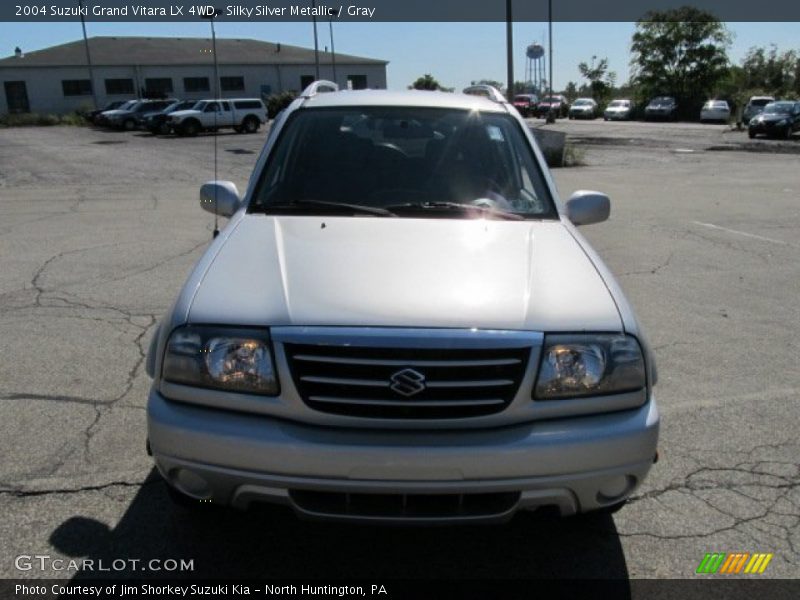 Silky Silver Metallic / Gray 2004 Suzuki Grand Vitara LX 4WD