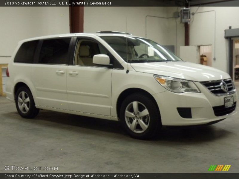 Calla Lilly White / Ceylon Beige 2010 Volkswagen Routan SEL