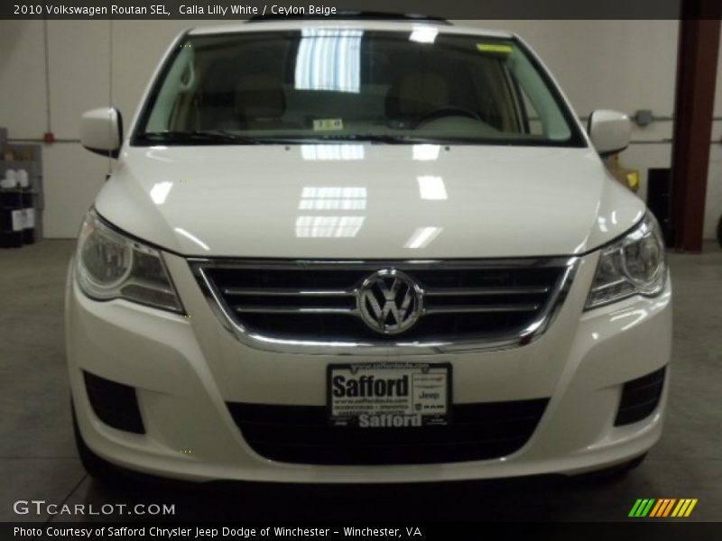 Calla Lilly White / Ceylon Beige 2010 Volkswagen Routan SEL