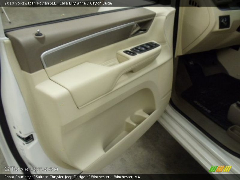 Calla Lilly White / Ceylon Beige 2010 Volkswagen Routan SEL