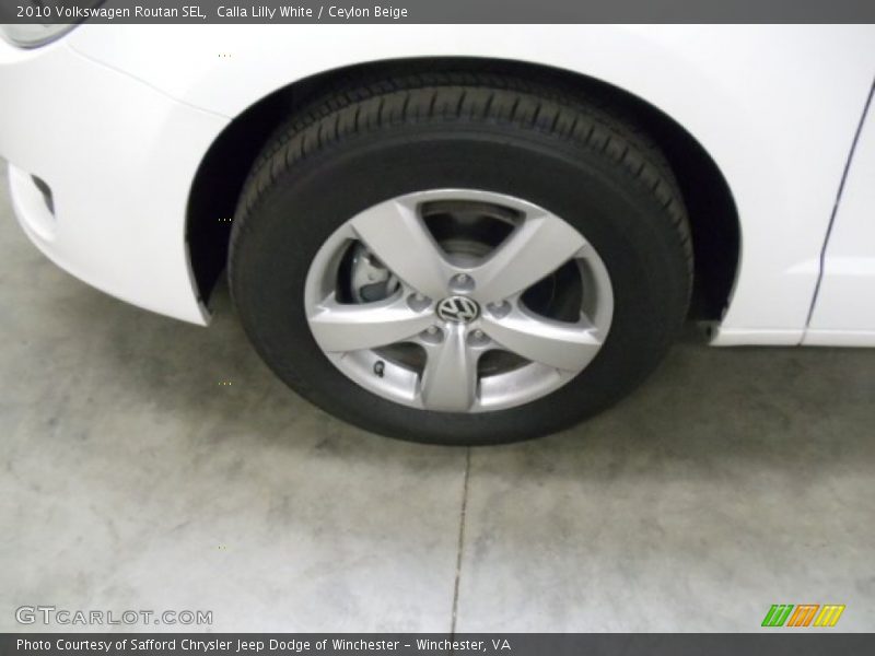 Calla Lilly White / Ceylon Beige 2010 Volkswagen Routan SEL