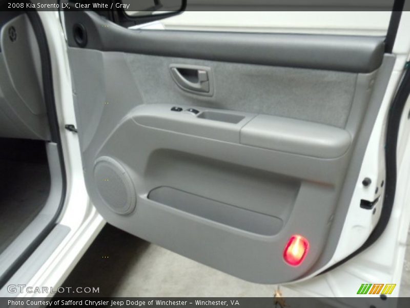 Clear White / Gray 2008 Kia Sorento LX