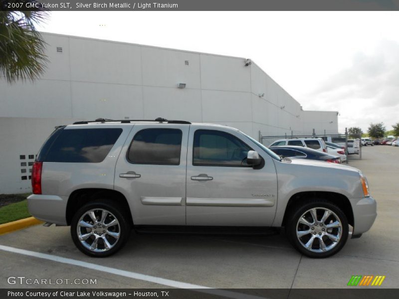 Silver Birch Metallic / Light Titanium 2007 GMC Yukon SLT