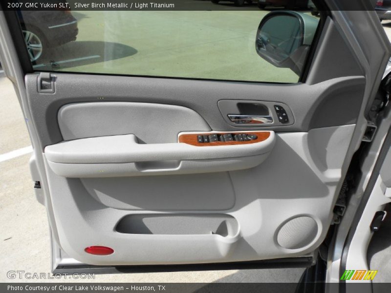 Silver Birch Metallic / Light Titanium 2007 GMC Yukon SLT